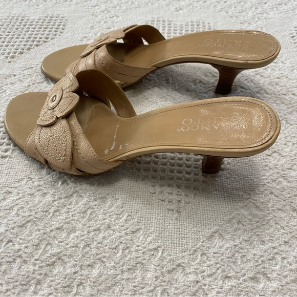Franco Sarto Flower Kitten Heel (7) - Picture 15 of 15